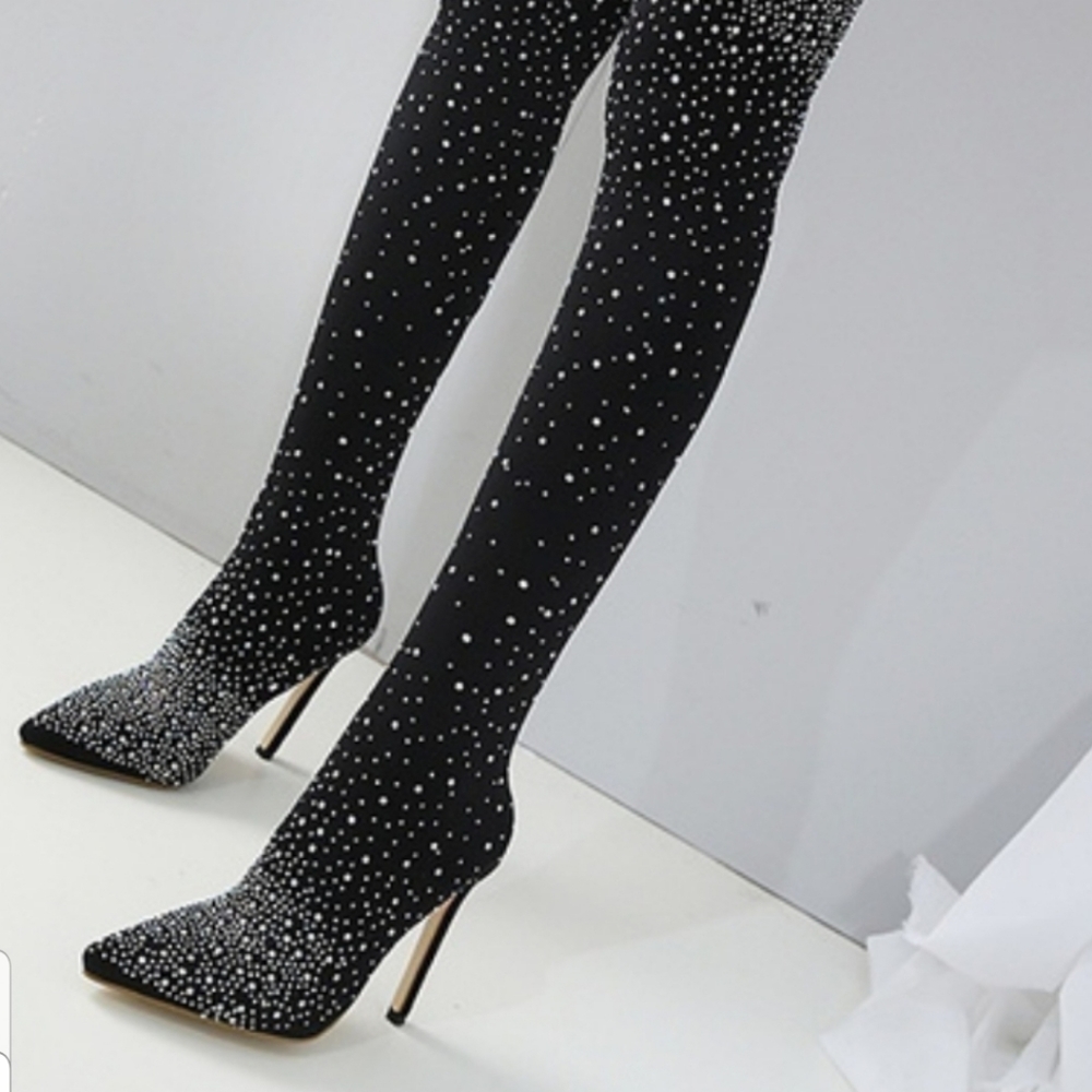 High Heels Shoes - Picture 12 of 12